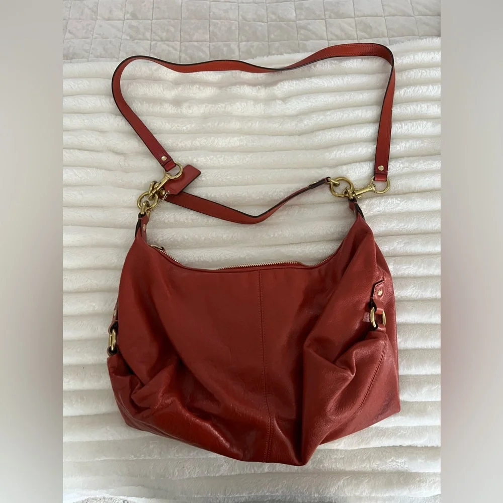 Coach leather crossbody bag - Picture 1 of 4
